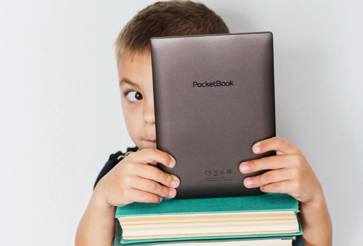 Quattro solide ragioni per le quali un e-reader è il dispositivo ideale per l’istruzione