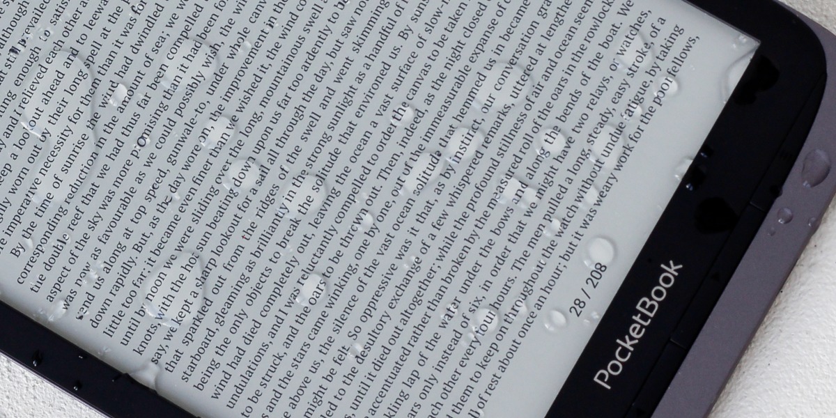 Water-resistant e-reader with IPX7 or IPX8: how well is your device protected? 