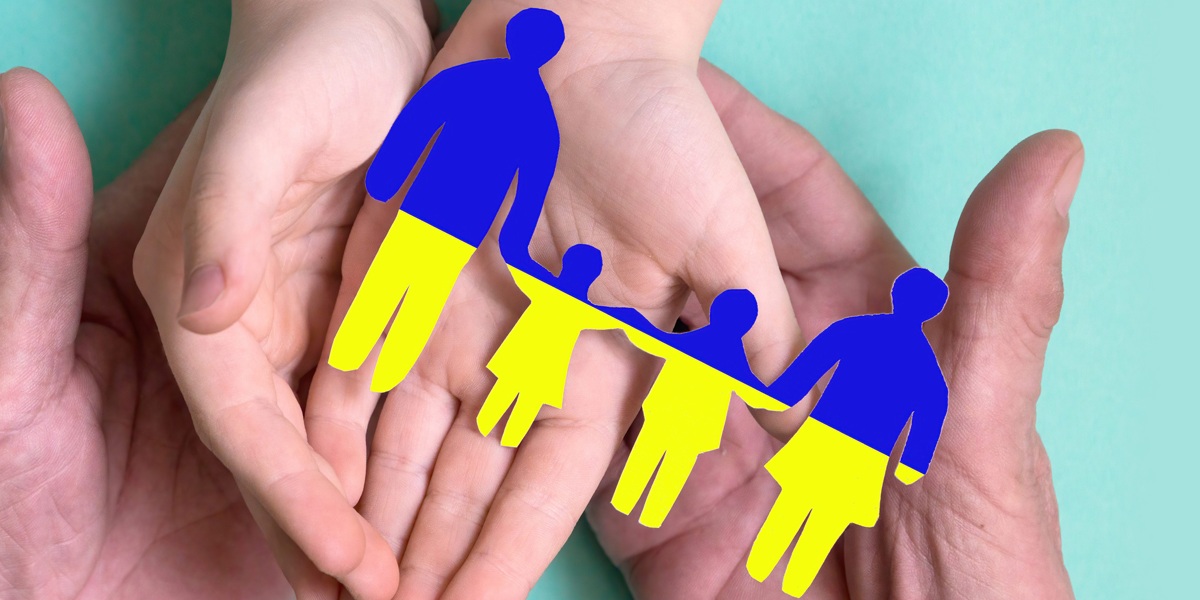 PocketBook supports children with Christmas charity  