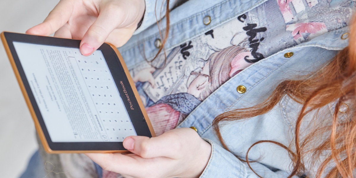 Harvard research: e-readers are safer for the eyes than smartphones and tablets